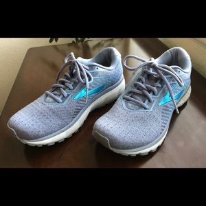 Brooks Ghost 12
